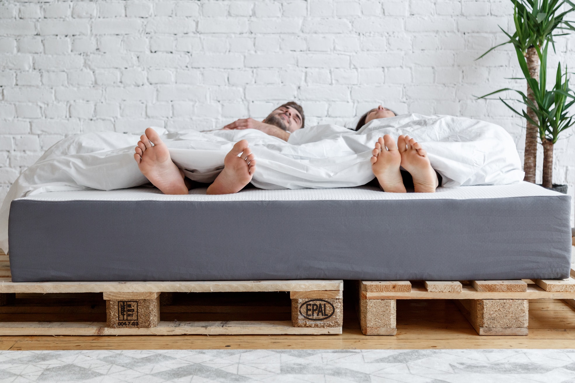 выбрать кровать двуспальную советы экспертов